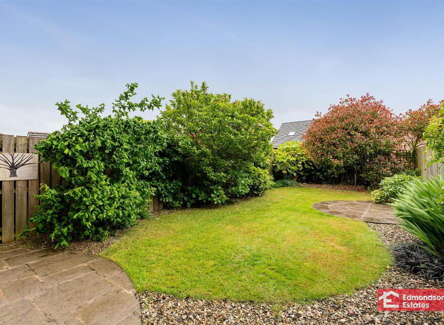 19 Galgorm Court, Galgorm, Ballymena, BT42 1GY