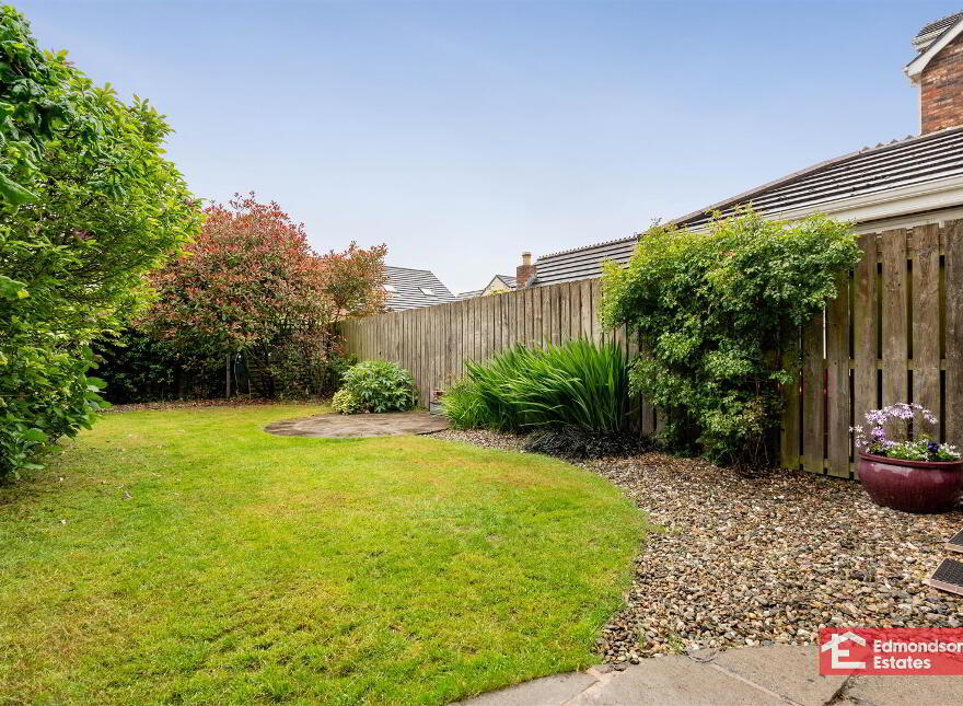 19 Galgorm Court, Galgorm, Ballymena, BT42 1GY
