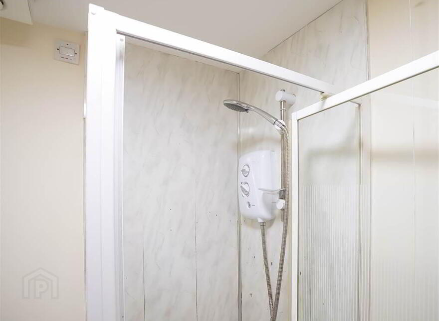 Apt 45, Quay Gate, Station Street, Belfast, BT3 9DA