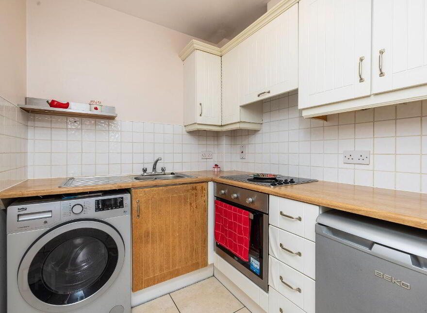 Apartment 30 Clonliffe Square, Distillery Road, Drumcondra, Drumcondra, D03K658