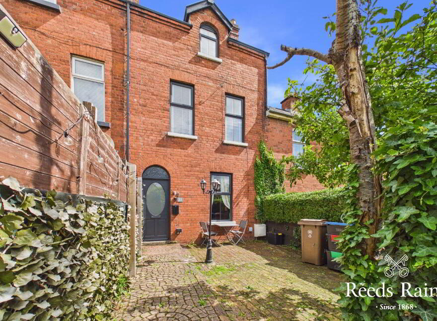 33 Whitewell Road, Newtownabbey, BT36 7ET