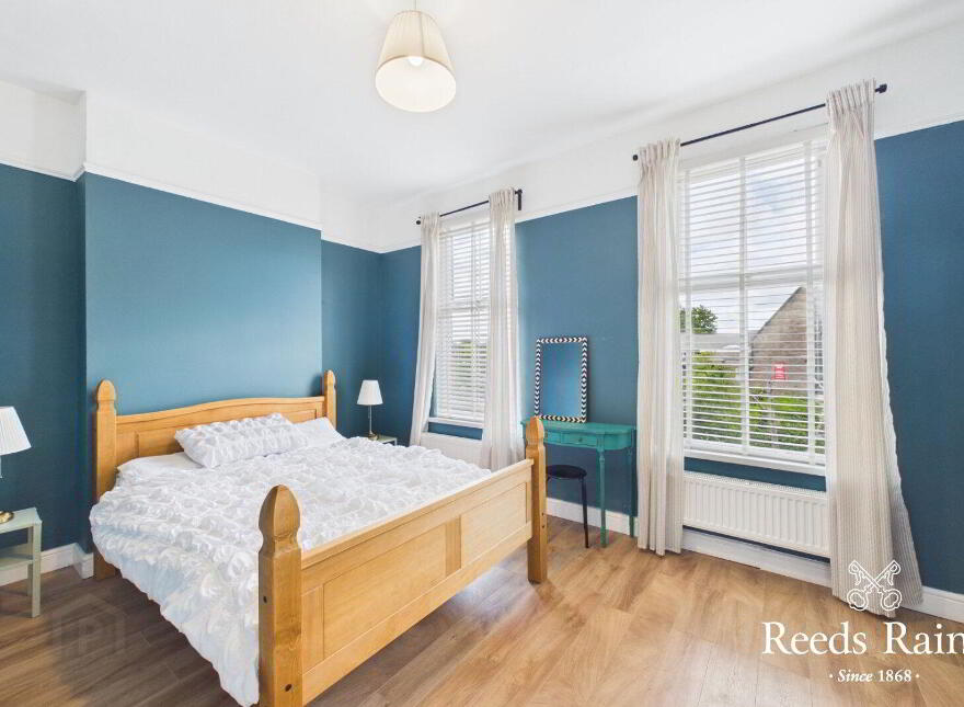 33 Whitewell Road, Newtownabbey, BT36 7ET