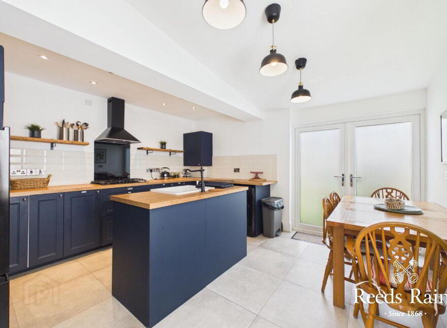33 Whitewell Road, Newtownabbey, BT36 7ET