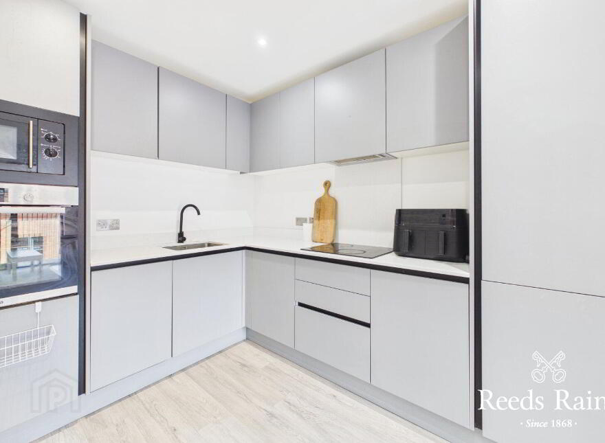 Apartment 2.17 Portland 88 Ormeau Road, Belfast, BT7 1FD