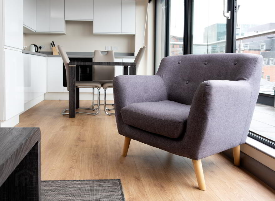Apt 12, 1 Sussex Place, Belfast, BT2 8AL