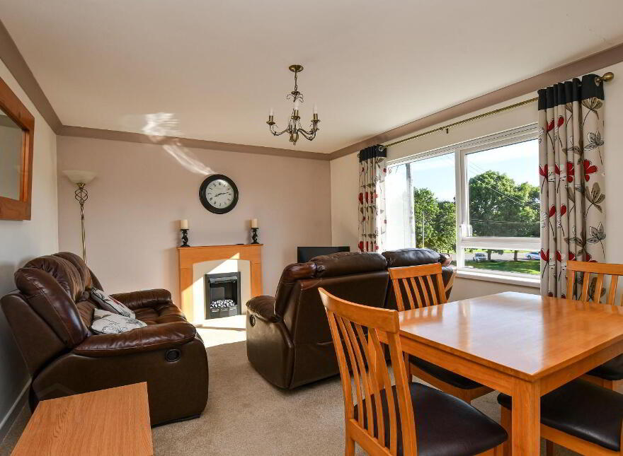 5 Sunningdale Court, Bangor, BT20 4SW