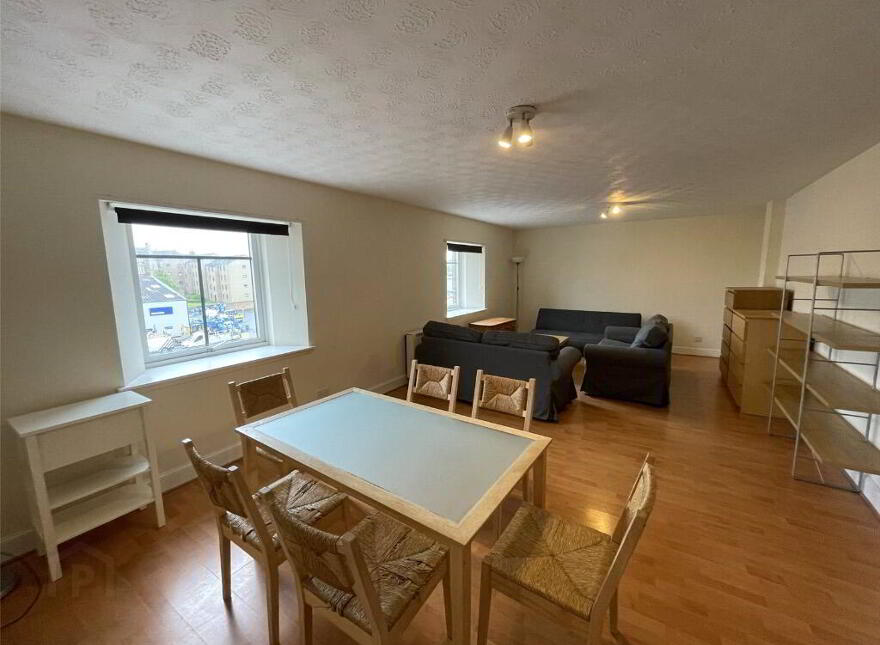 159/16 Slateford Road, Slateford, Edinburgh, EH14 1PB