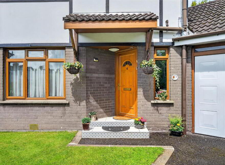 4 Richmond Mews, Belfast, BT10 0PB
