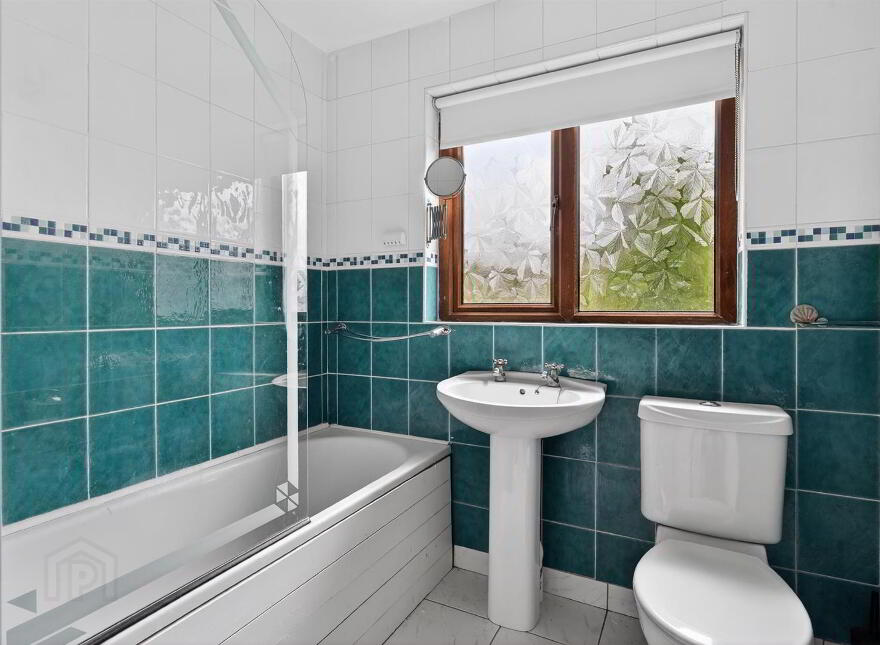 4 Richmond Mews, Belfast, BT10 0PB