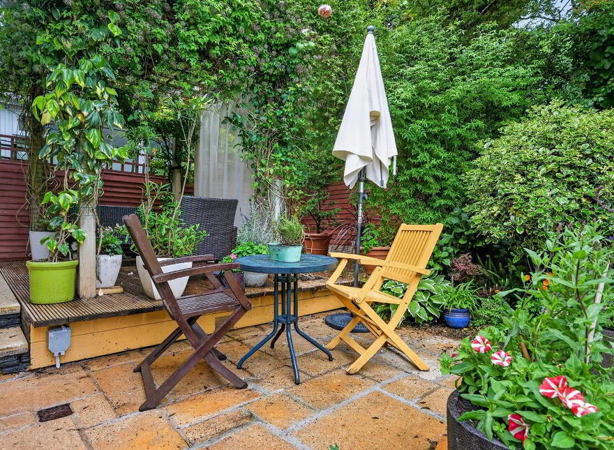 4 Richmond Mews, Belfast, BT10 0PB