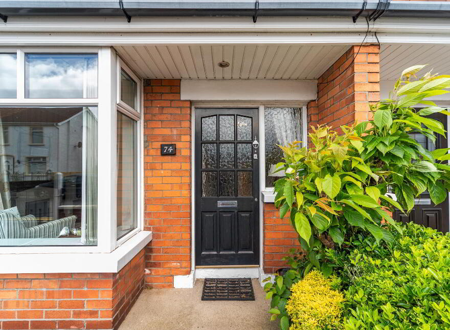 74 Loopland Park, Belfast, BT6 9DZ