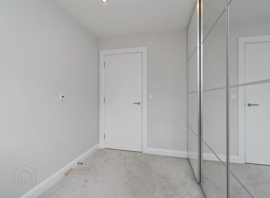Apt 6, Castlehill Wood, Belfast, BT4 3PJ