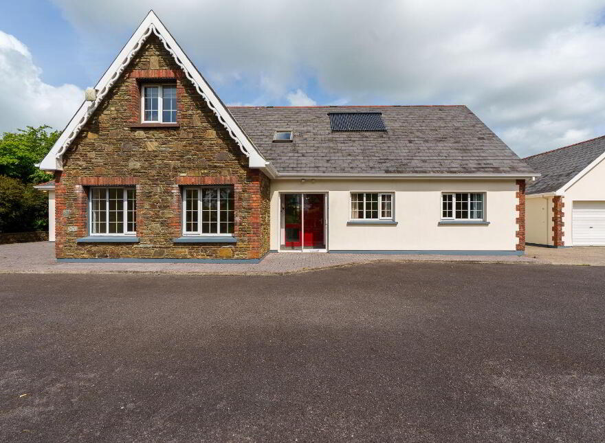 Beechgrove, Mishells, Bandon, P72WC53