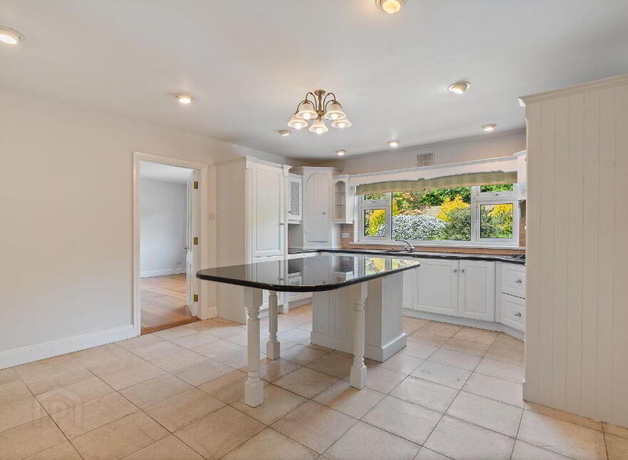 Beechgrove, Mishells, Bandon, P72WC53