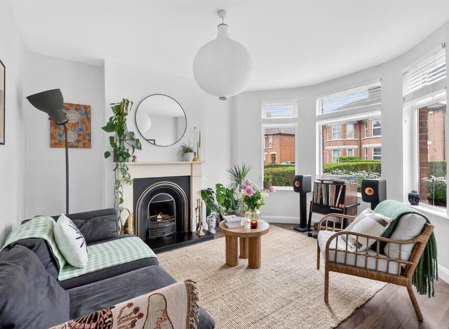 15 Chesterfield Park, Belfast, BT6 0HQ