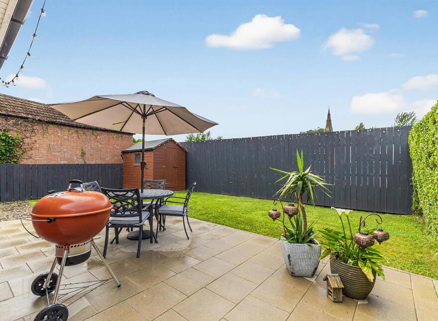 15 Chesterfield Park, Belfast, BT6 0HQ