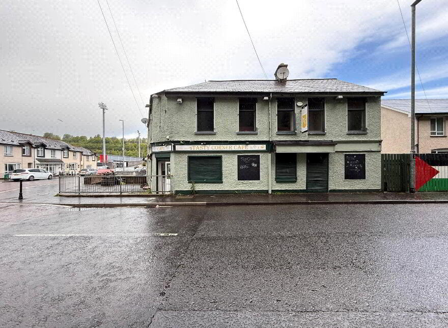 2 & 2a Brandywell Road, Derry, BT48 9HT