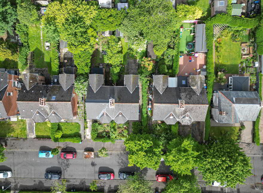 10 Dunkeld Gardens, Belfast, BT14 6NT