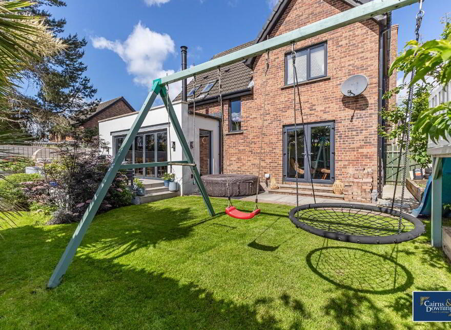 15 Waringfield Drive, Moira, BT67 0FB