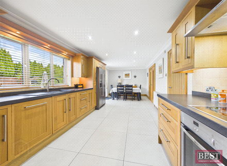 7 Kilvarragh, Newry, BT35 8XD
