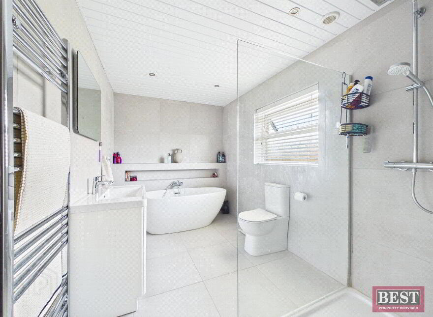 7 Kilvarragh, Newry, BT35 8XD