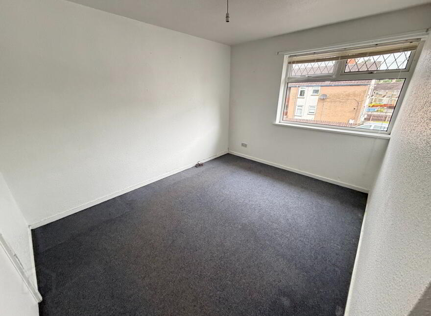 6 Birch Hill Road South, Antrim, BT41 1DD
