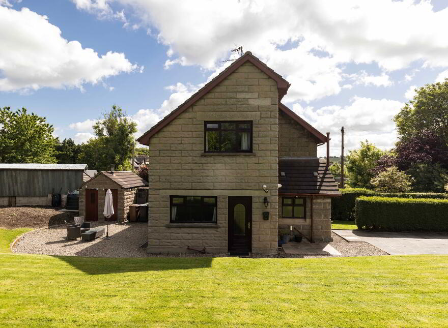 10 Hayes Park, Seapatrick, Banbridge, BT32 4PF