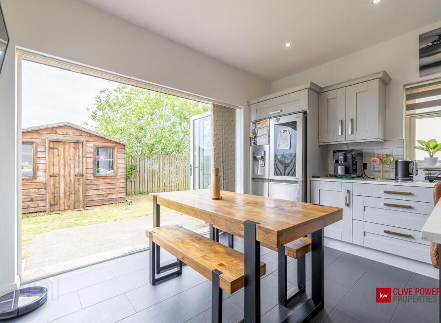 15 Belvedere Heights, Burren, Warrenpoint, BT34 3XZ