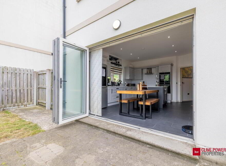 15 Belvedere Heights, Burren, Warrenpoint, BT34 3XZ