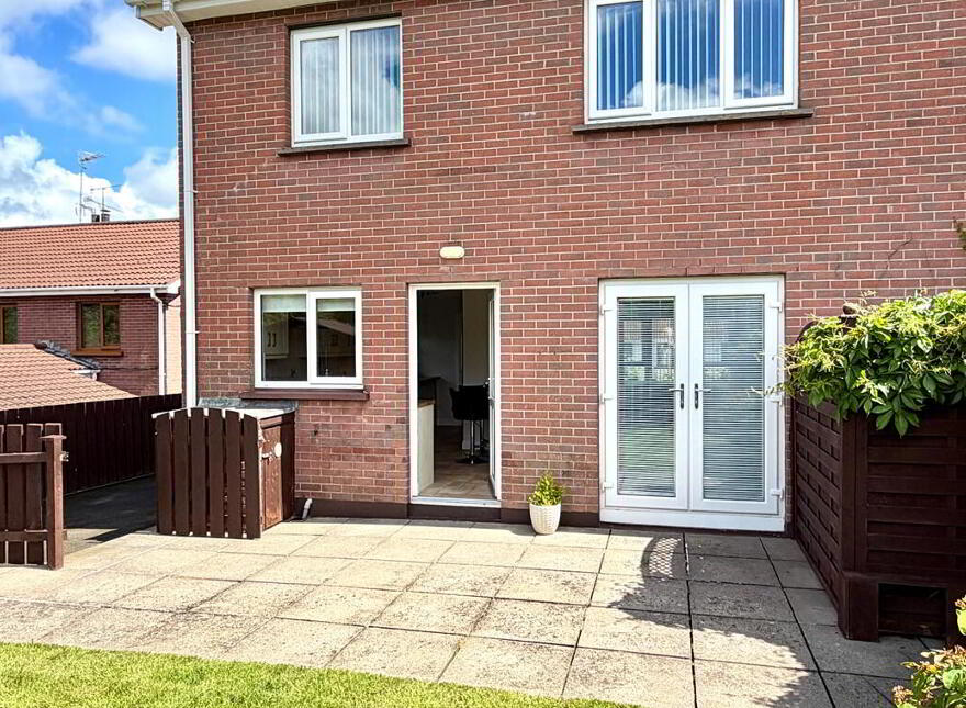 16 Hazelwood Grove, Richhill, BT61 9JJ