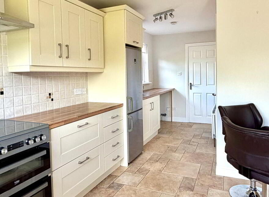 16 Hazelwood Grove, Richhill, BT61 9JJ