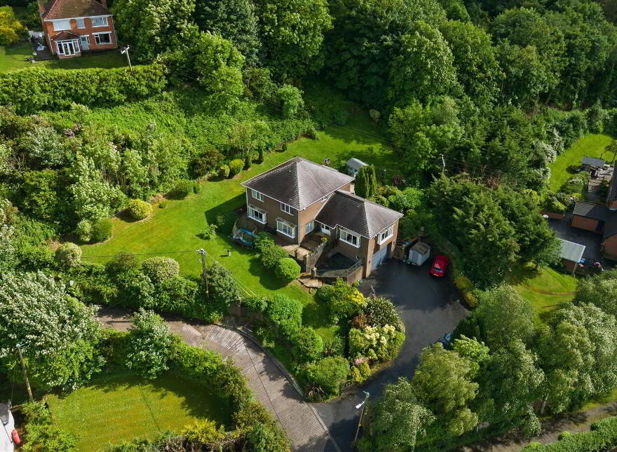 19 Rocky Road, Upper Knockbreda Road, Belfast, BT6 9QL