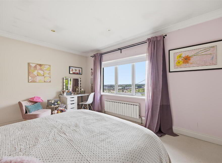 19 Rocky Road, Upper Knockbreda Road, Belfast, BT6 9QL
