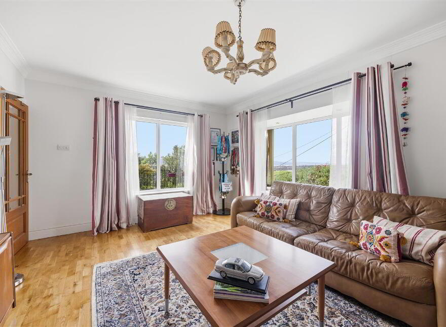 19 Rocky Road, Upper Knockbreda Road, Belfast, BT6 9QL