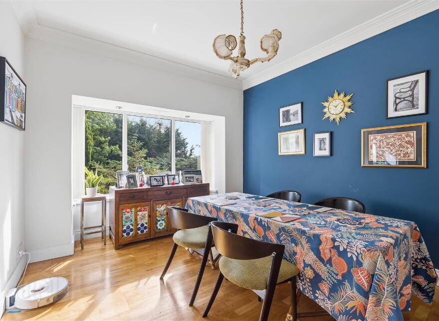 19 Rocky Road, Upper Knockbreda Road, Belfast, BT6 9QL