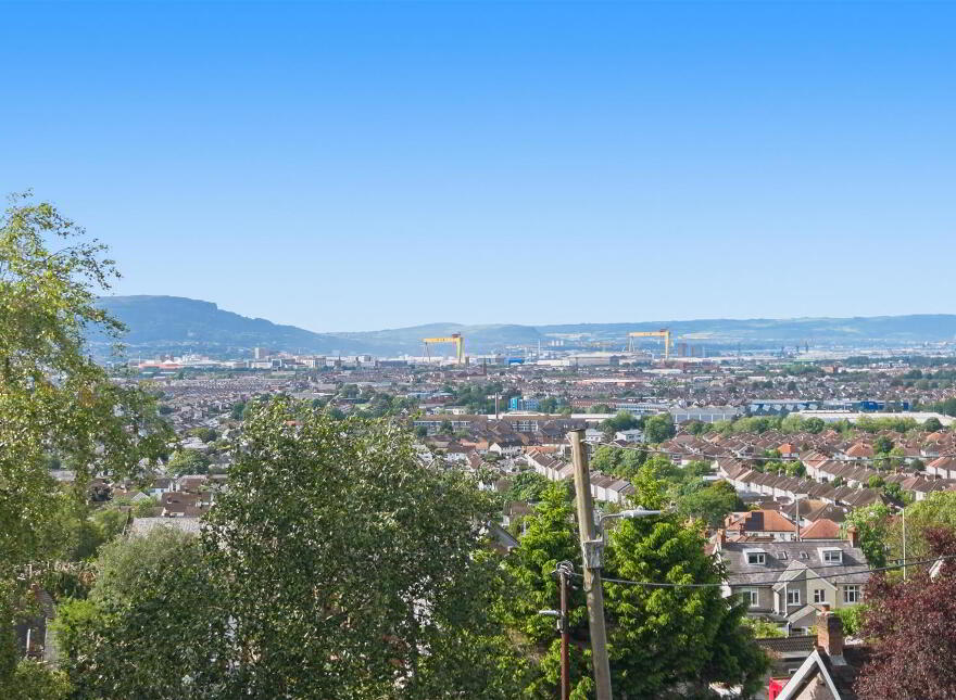19 Rocky Road, Upper Knockbreda Road, Belfast, BT6 9QL