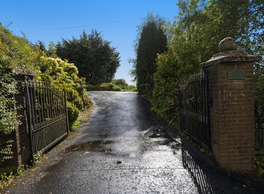 19 Rocky Road, Upper Knockbreda Road, Belfast, BT6 9QL