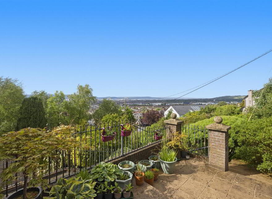 19 Rocky Road, Upper Knockbreda Road, Belfast, BT6 9QL