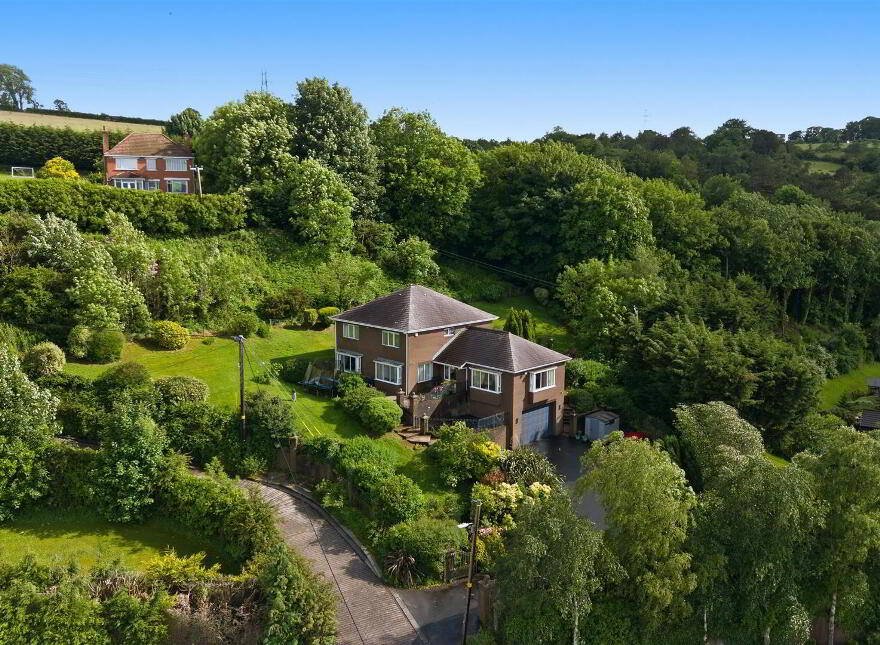 19 Rocky Road, Upper Knockbreda Road, Belfast, BT6 9QL