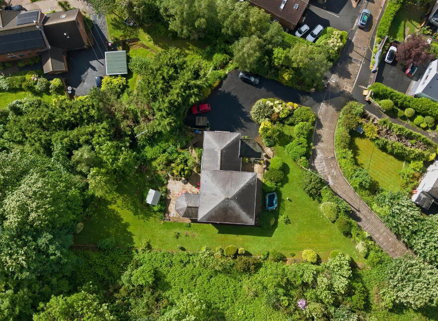 19 Rocky Road, Upper Knockbreda Road, Belfast, BT6 9QL