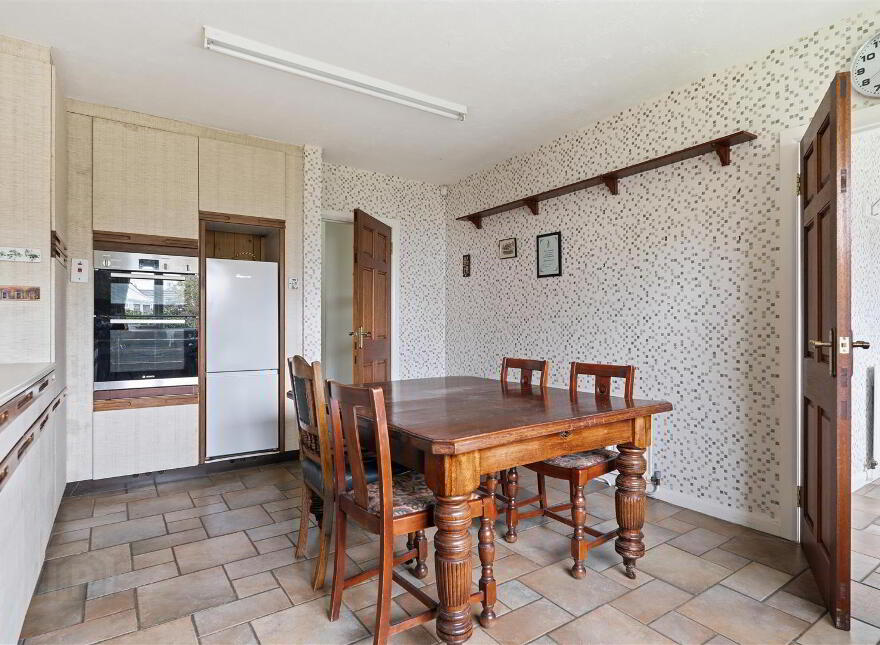 75 Portglenone Road, Randalstown, BT41 3EH