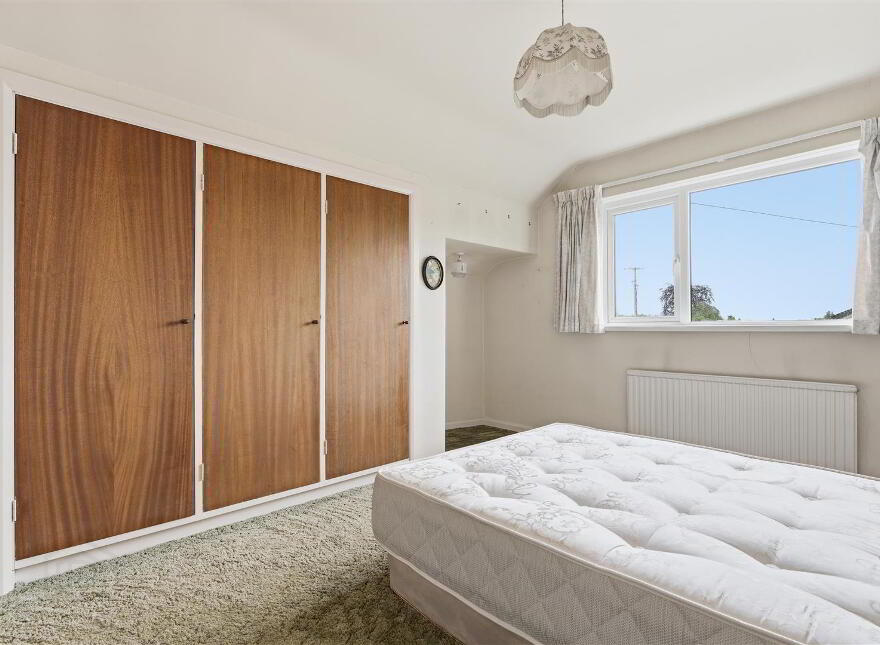 75 Portglenone Road, Randalstown, BT41 3EH