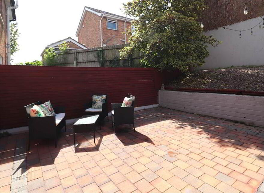 9 Lisnoe Park, Ravarnet, Lisburn, BT27 5NS