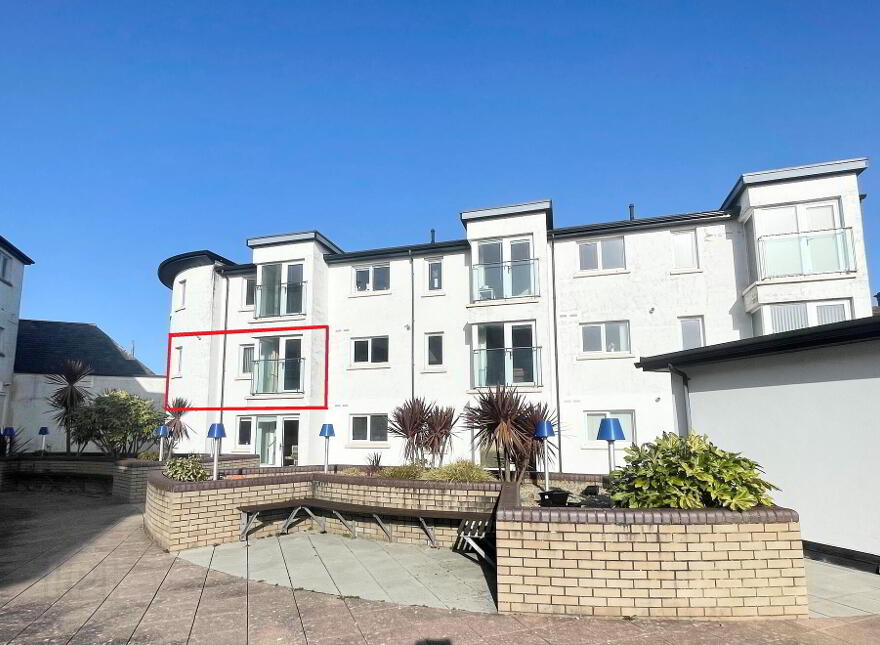 15 Peninsula Apartments, Causeway Street, Portrush, BT56 8AB photo