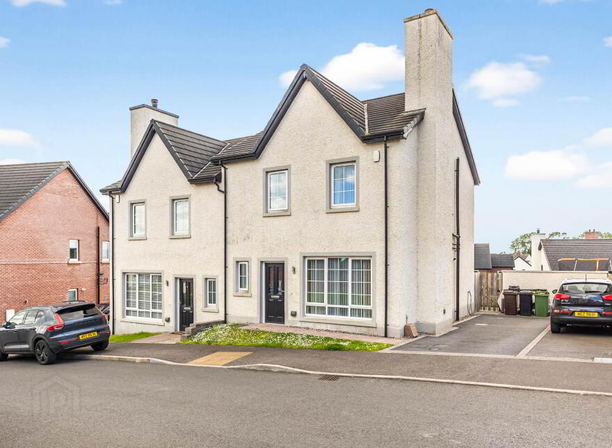 10 Fairfields Manor, Lisburn, BT28 3WA