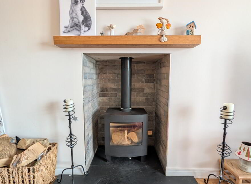 5 Dundrinne Close, Castlewellan, BT31 9FA