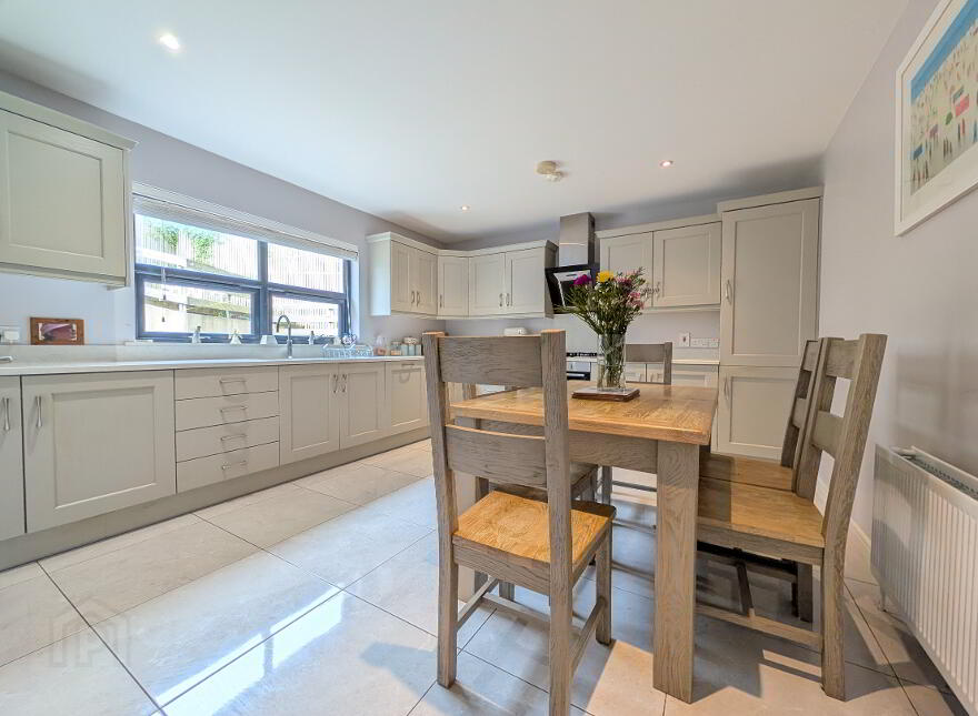 5 Dundrinne Close, Castlewellan, BT31 9FA