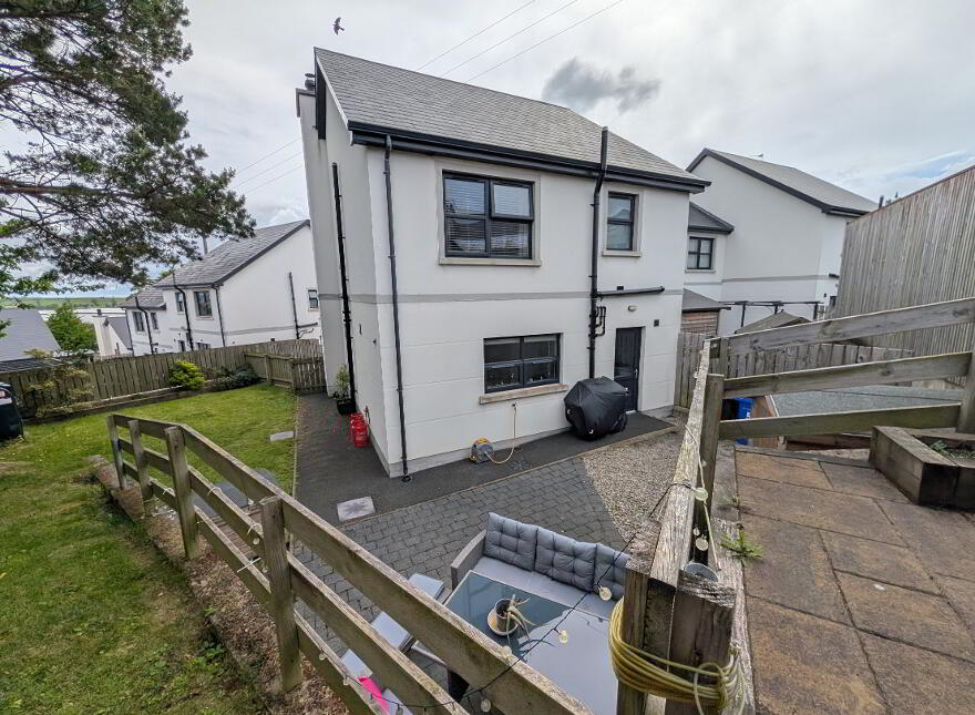 5 Dundrinne Close, Castlewellan, BT31 9FA