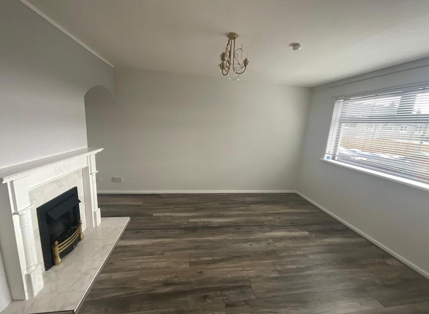 17 Glencairn Walk, Belfast, BT13 3TB