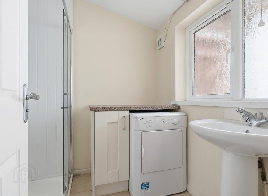 28 Elaine Street, Stranmillis, Belfast, BT9 5AR